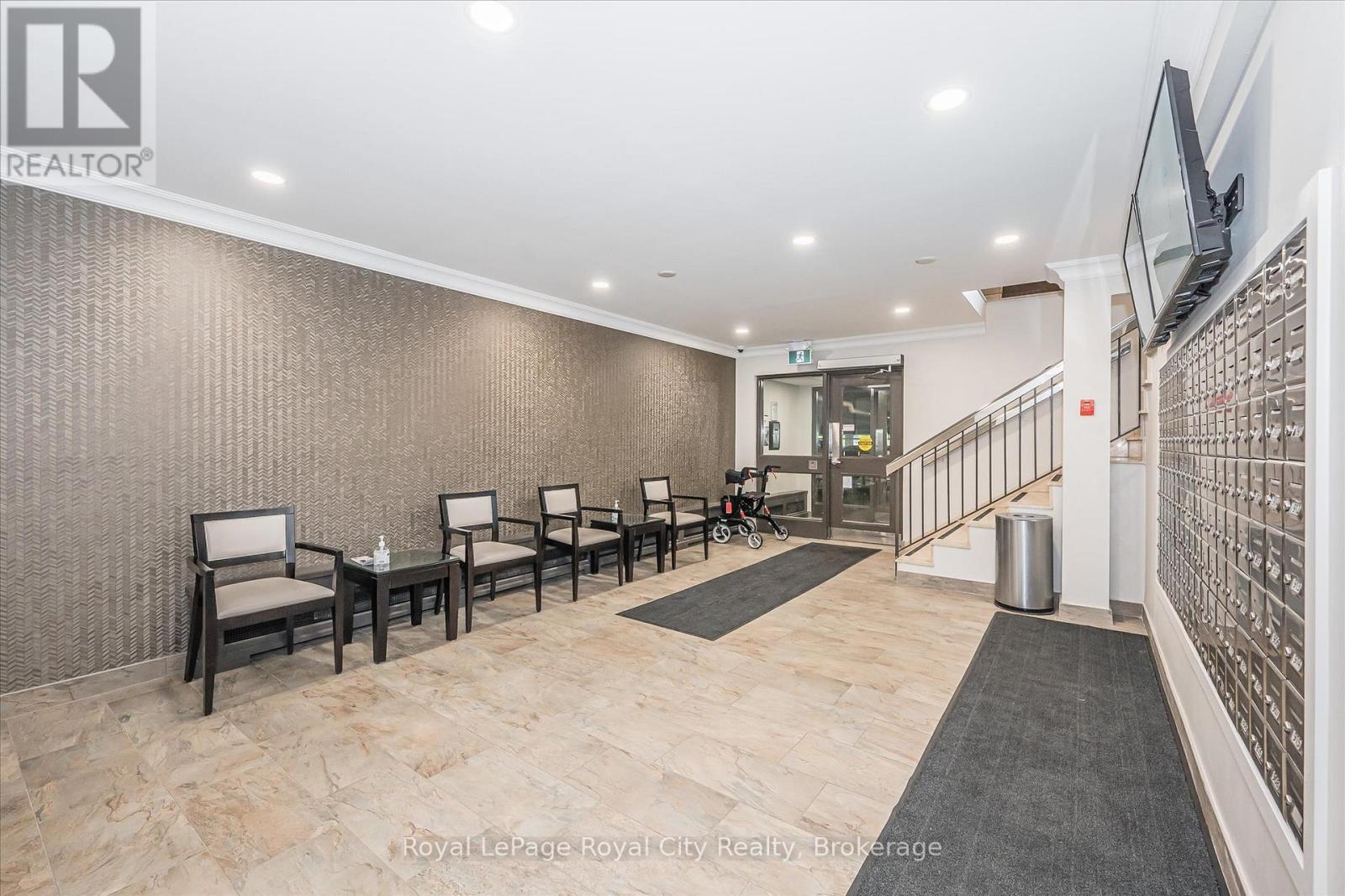 713 - 19 Woodlawn Road E, Guelph, Ontario  N1H 7B1 - Photo 31 - X12358994