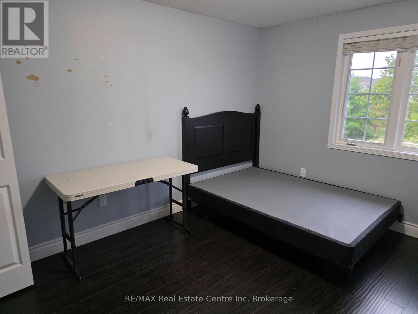 15 Bard Boulevard, Guelph, Ontario  N1L 1S9 - Photo 20 - X12359023
