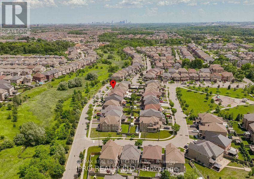 26 Maybeck Drive, Brampton, Ontario  L6X 0Z1 - Photo 50 - W12358857