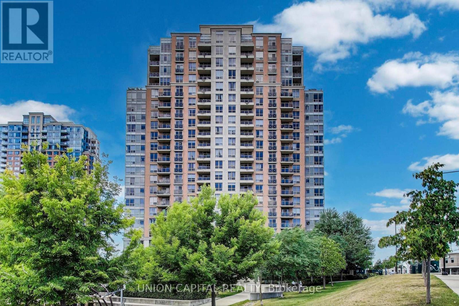 1104 - 5229 DUNDAS STREET W, Toronto, Ontario
