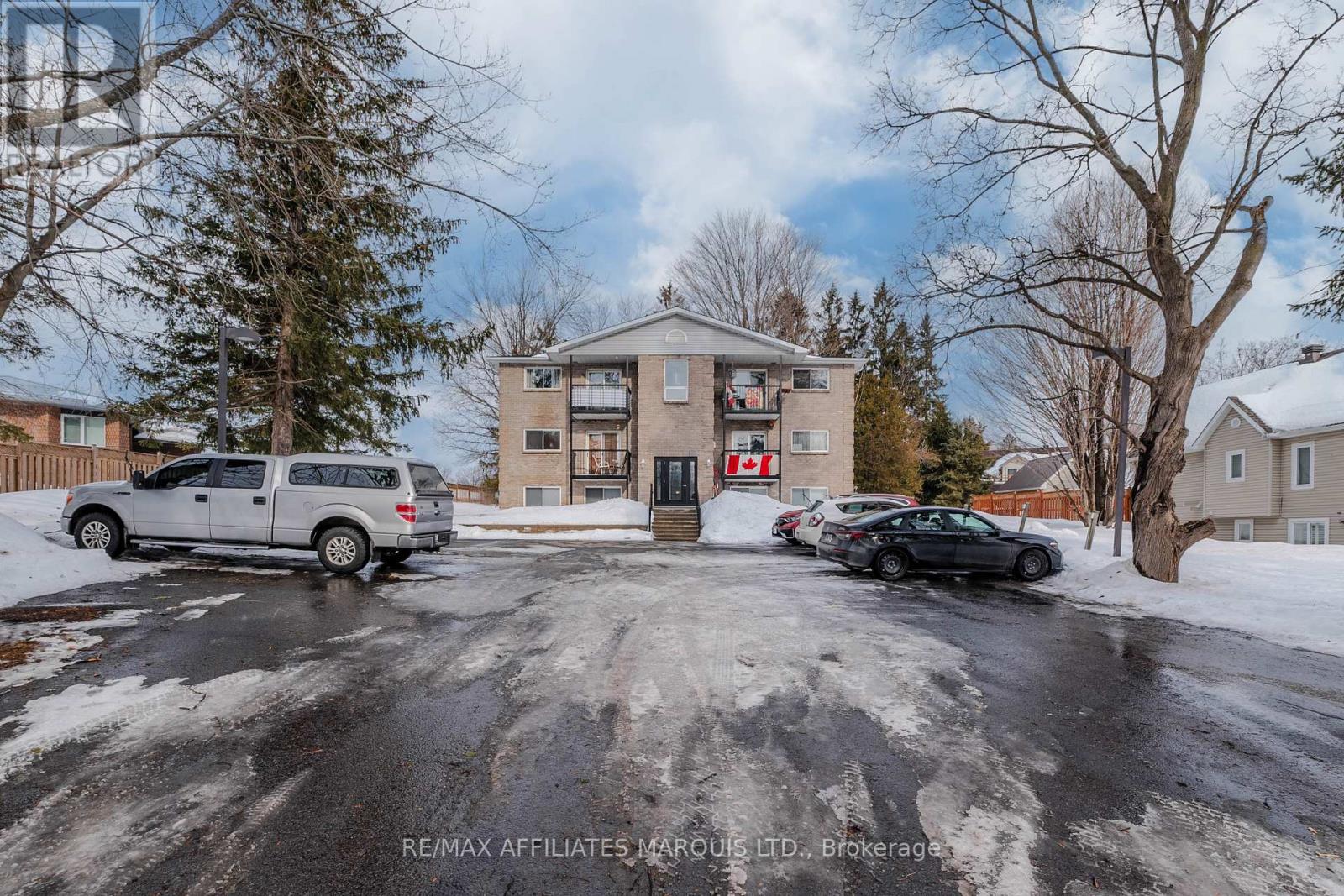 16055 County Rd 36 Street, South Stormont, Ontario  K0C 1P0 - Photo 4 - X12358958