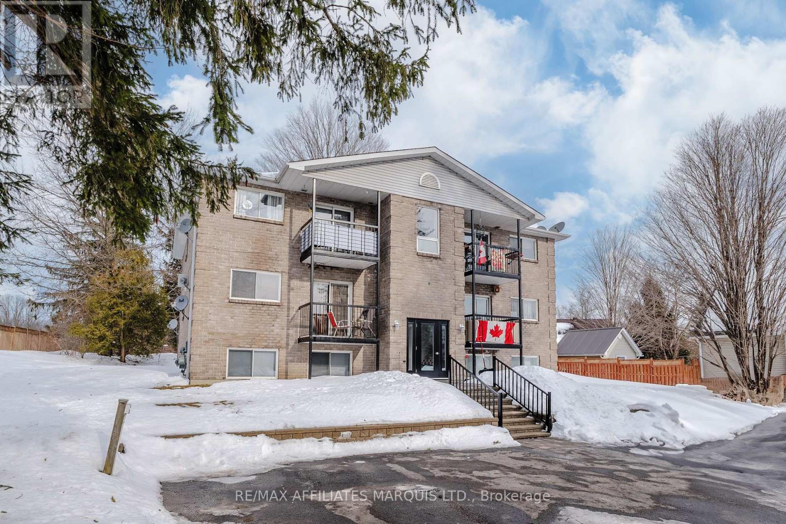 16055 County Rd 36 Street, South Stormont, Ontario  K0C 1P0 - Photo 5 - X12358958