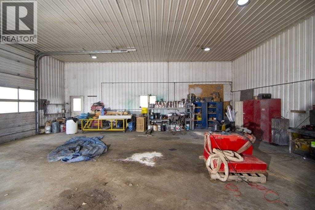 253058 Highway 817, Rural Wheatland County, Alberta  T1P 0V7 - Photo 10 - A2131367