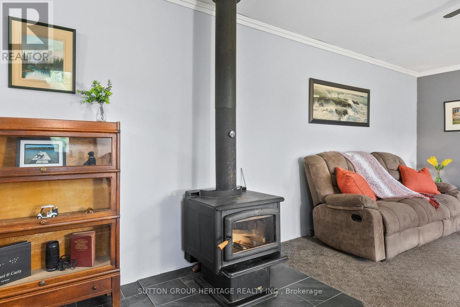 33 Crooked Court, Kawartha Lakes, Ontario  K0M 1C0 - Photo 16 - X12358894