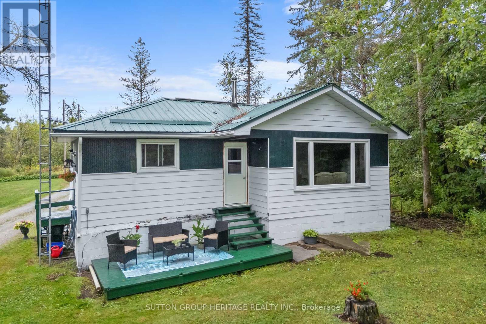 33 Crooked Court, Kawartha Lakes, Ontario  K0M 1C0 - Photo 4 - X12358894