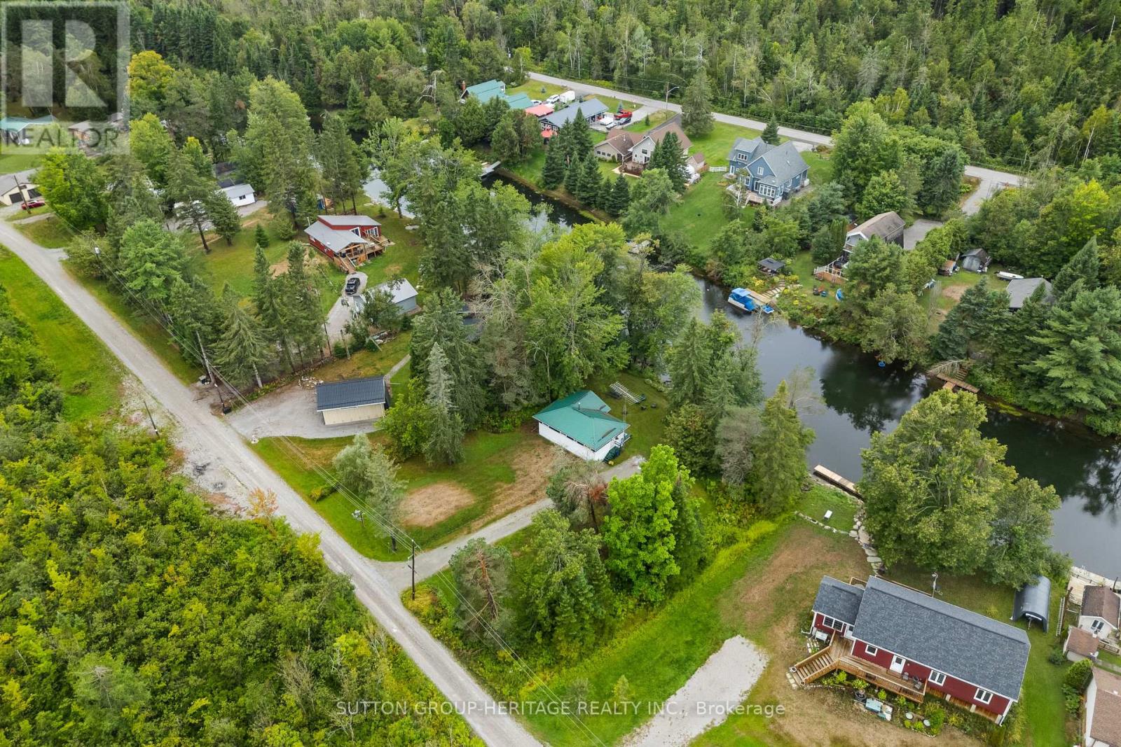 33 Crooked Court, Kawartha Lakes, Ontario  K0M 1C0 - Photo 8 - X12358894