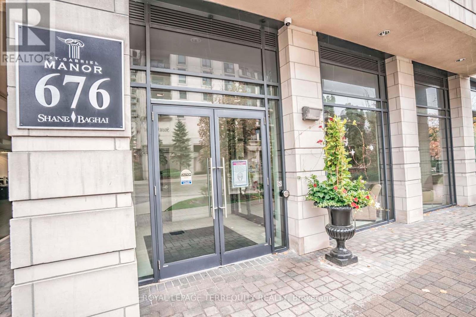 609 - 676 Sheppard Avenue E, Toronto, Ontario  M2K 3E7 - Photo 2 - C12358981