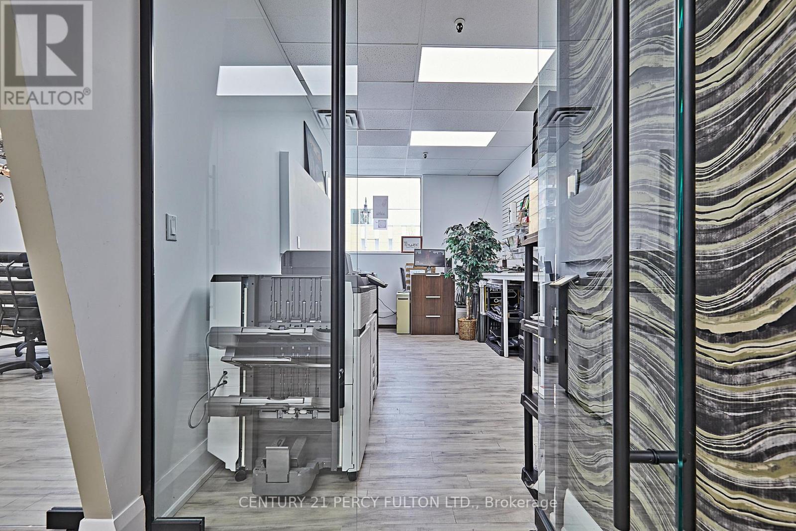 112 - 50 Richmond Street E, Oshawa, Ontario  L1G 7C7 - Photo 33 - E12358973