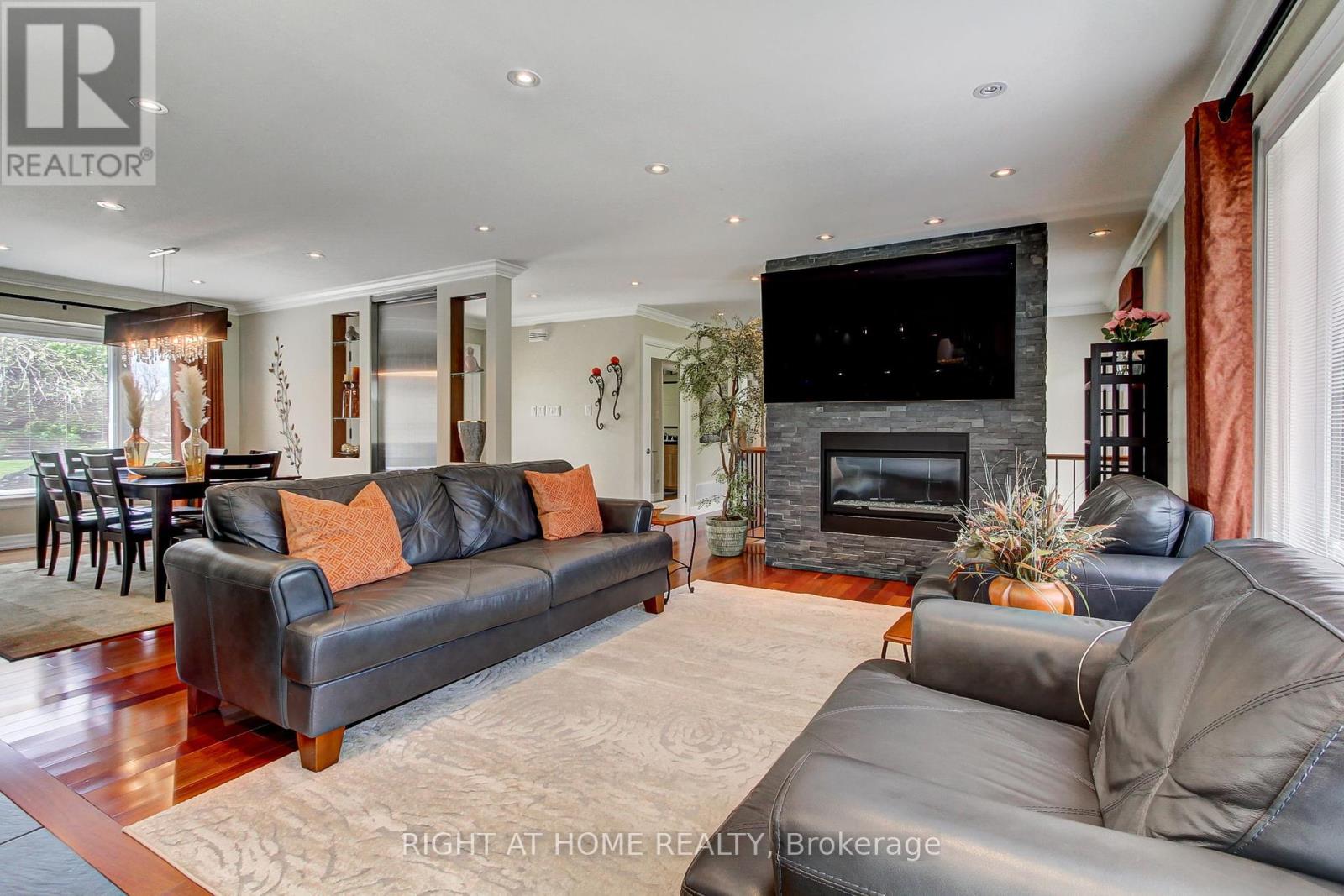 2706 Shering Crescent, Innisfil, Ontario  L9S 1H1 - Photo 8 - N12358943
