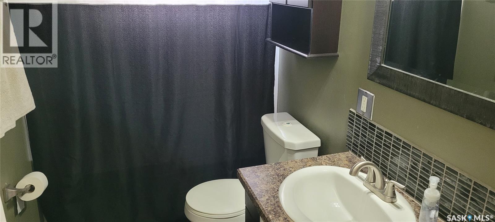 836 Princess Street, Regina, Saskatchewan  S4T 3X9 - Photo 10 - SK015606