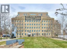 3 Father David Bauer Drive Unit# 202 415 - Uptown Waterloo/Westmount, Waterloo, Ca