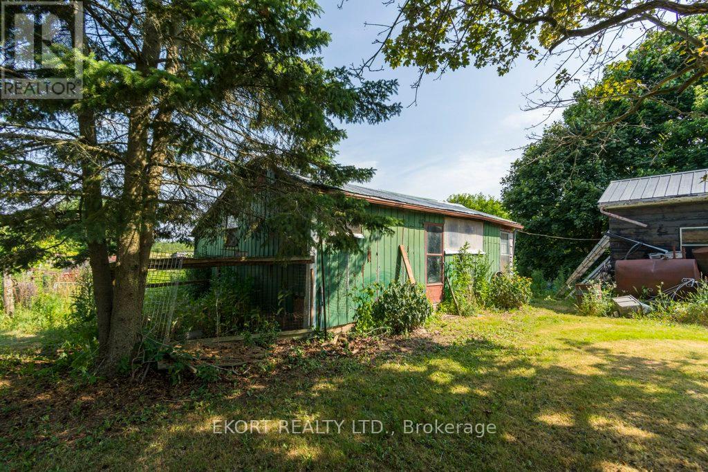 1172 Salem Road, Prince Edward County, Ontario  K0K 1T0 - Photo 32 - X12359135