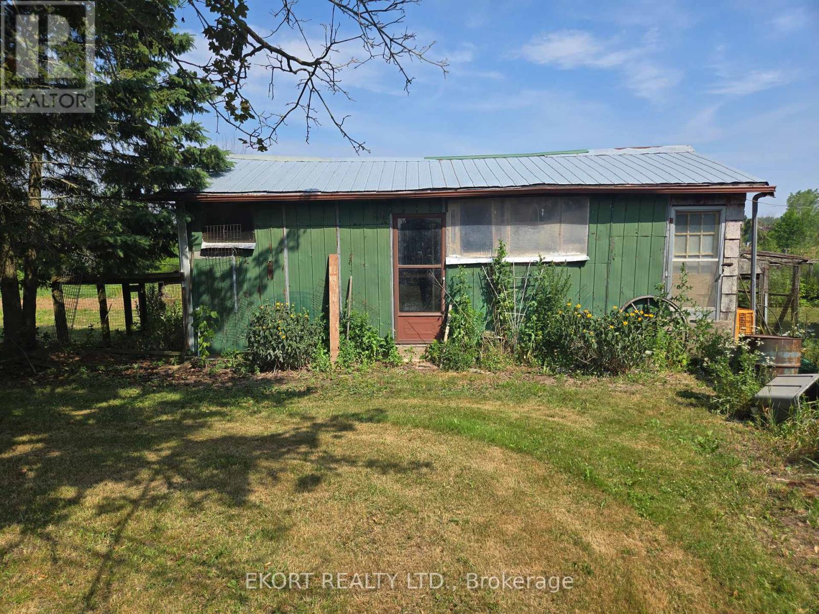 1172 Salem Road, Prince Edward County, Ontario  K0K 1T0 - Photo 36 - X12359135