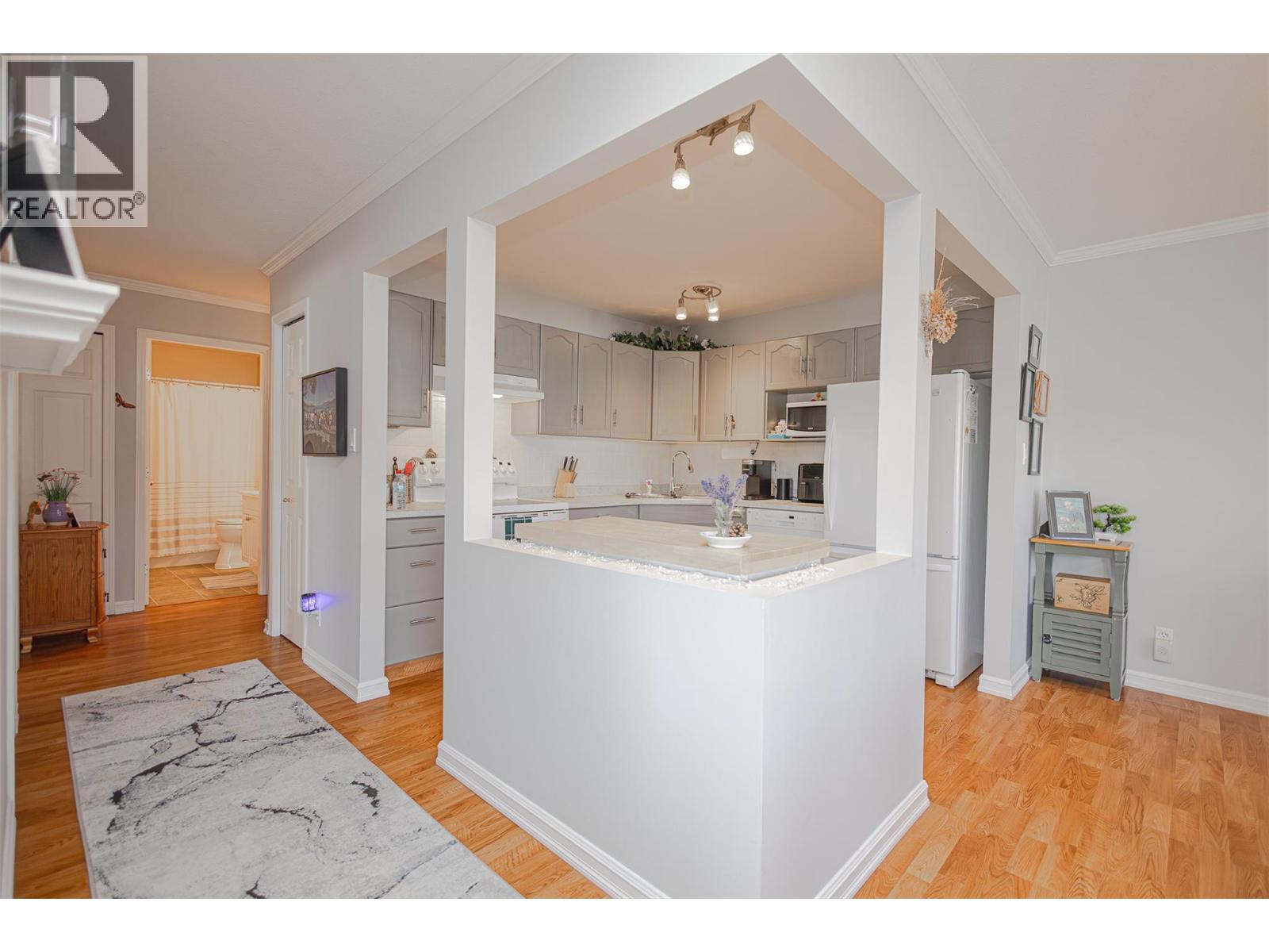 102 Van Horne Street Unit# 101, Penticton, British Columbia  V2A 4K2 - Photo 12 - 10360296