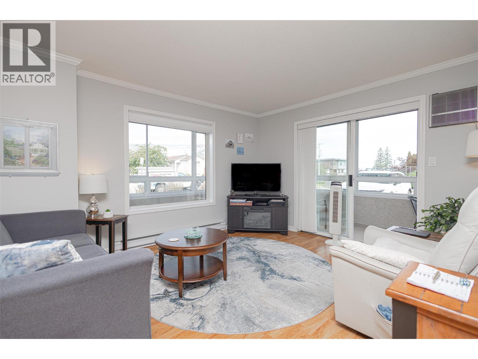 102 Van Horne Street Unit# 101, Penticton, British Columbia  V2A 4K2 - Photo 11 - 10360296
