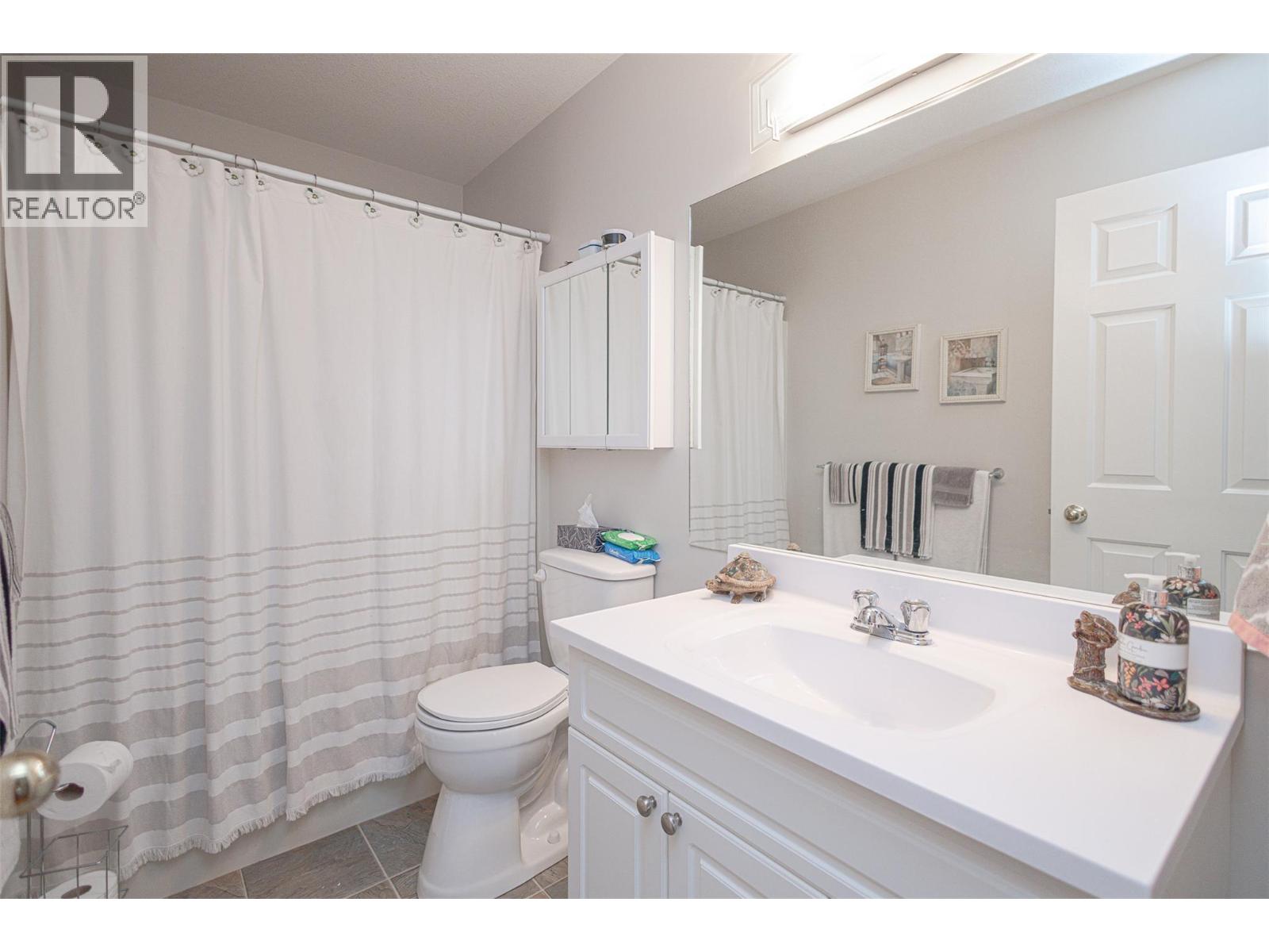 102 Van Horne Street Unit# 101, Penticton, British Columbia  V2A 4K2 - Photo 4 - 10360296
