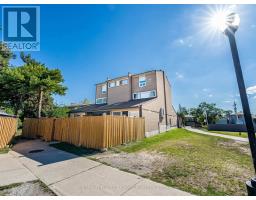 2 - 242 JOHN GARLAND BOULEVARD, Toronto, Ontario
