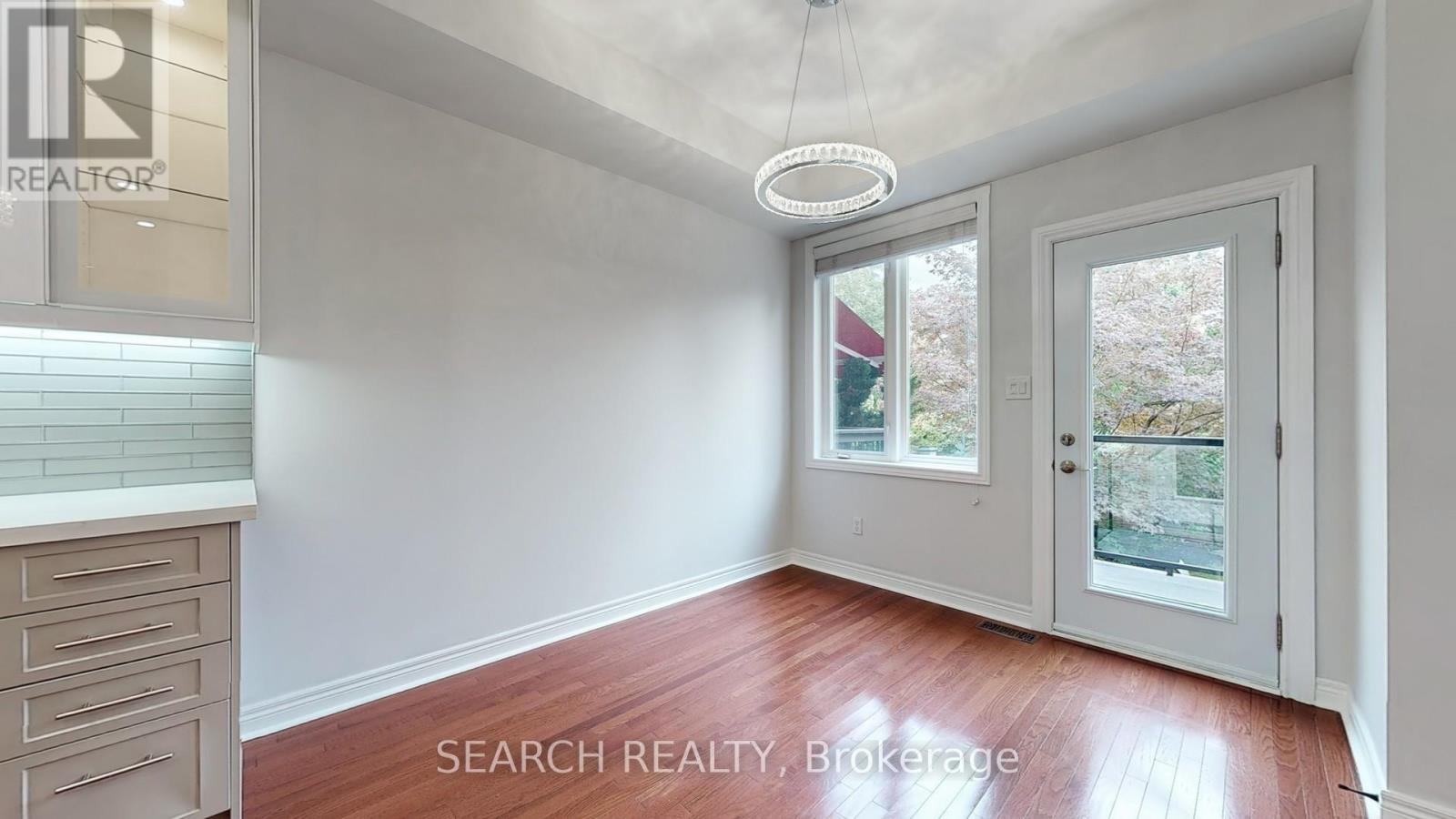 2280 Highcroft Road, Oakville, Ontario  L6M 4Y4 - Photo 13 - W12359031