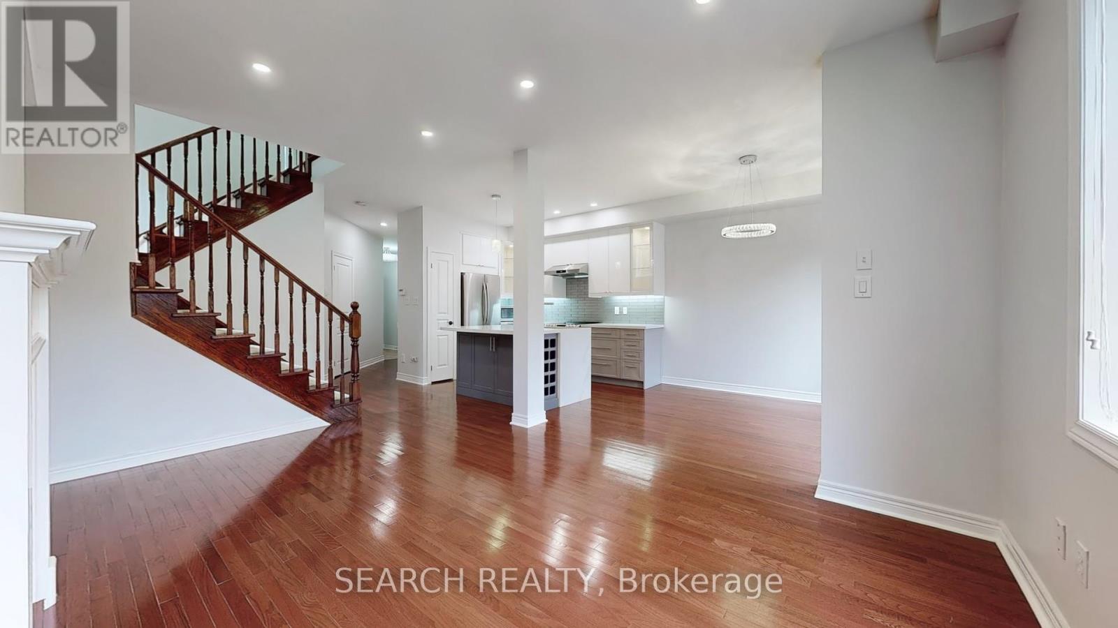 2280 Highcroft Road, Oakville, Ontario  L6M 4Y4 - Photo 4 - W12359031