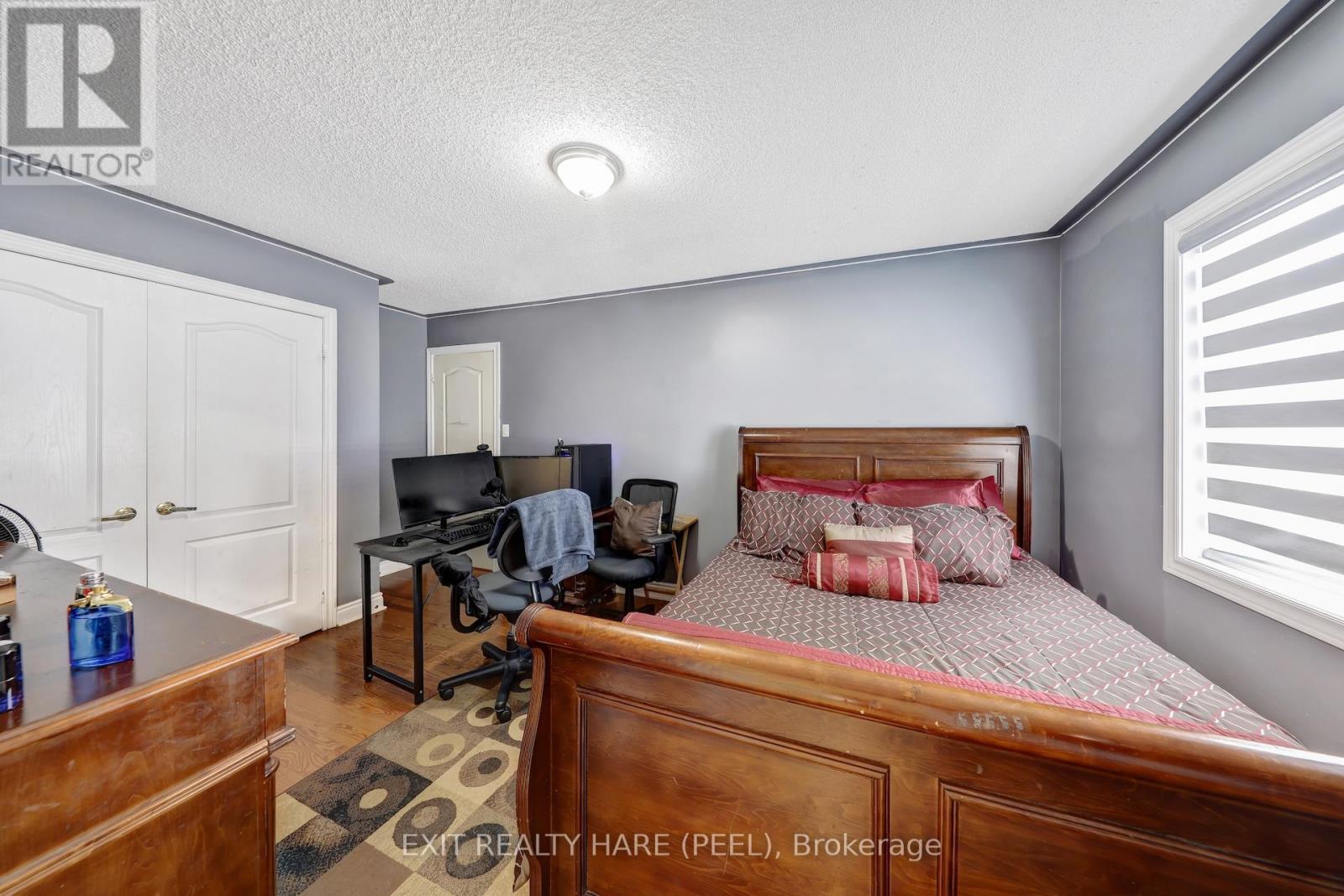23 Fontainebleu Road, Brampton, Ontario  L6P 1Z1 - Photo 22 - W12359054