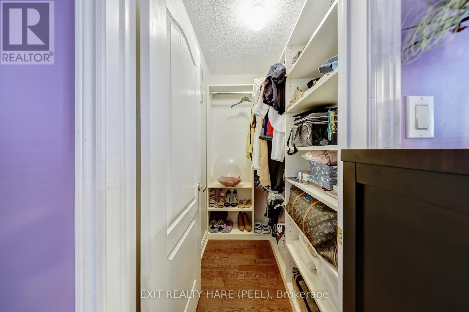 23 Fontainebleu Road, Brampton, Ontario  L6P 1Z1 - Photo 30 - W12359054