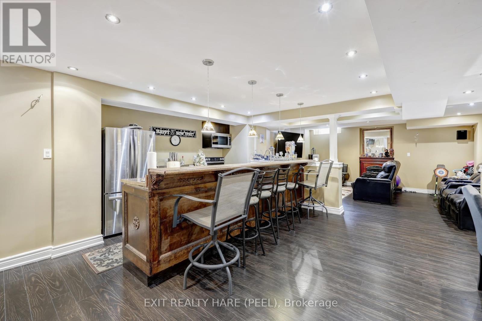 23 Fontainebleu Road, Brampton, Ontario  L6P 1Z1 - Photo 46 - W12359054