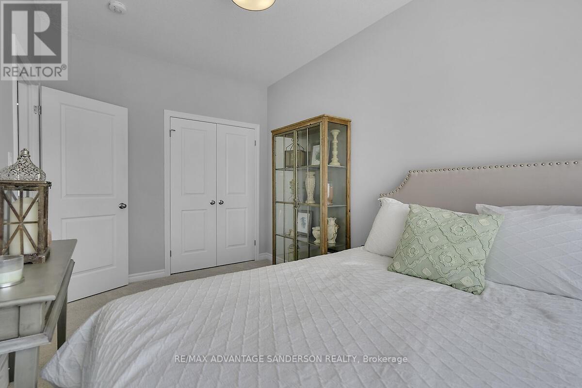 42 Bowman Drive, Middlesex Centre, Ontario  N0M 2A0 - Photo 31 - X12359120