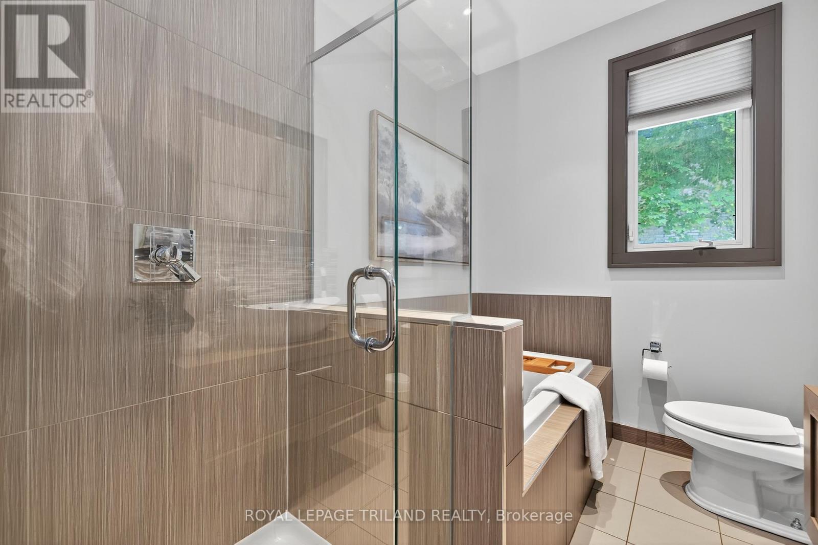 513 Grosvenor Street, London East, Ontario  N5Y 3S8 - Photo 11 - X12359129