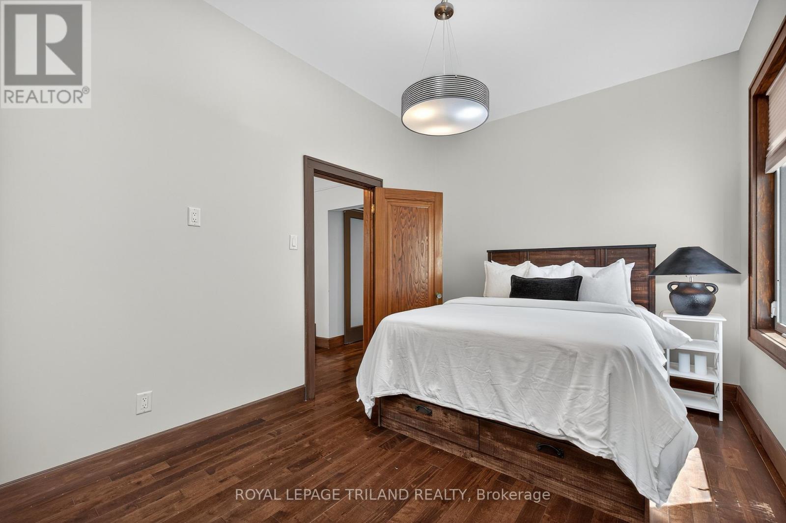 513 Grosvenor Street, London East, Ontario  N5Y 3S8 - Photo 8 - X12359129