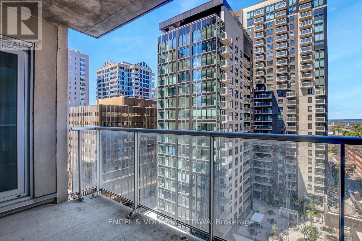 1305 - 242 Rideau Street, Ottawa, Ontario  K1N 0B7 - Photo 15 - X12359092
