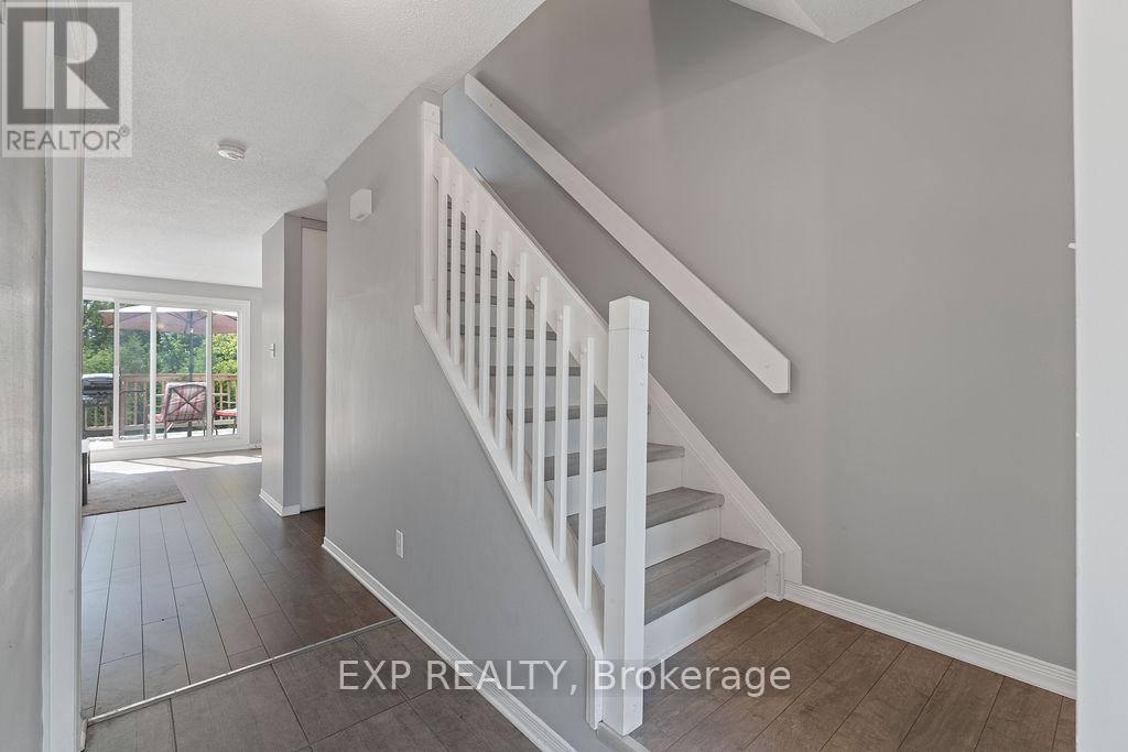202 - 299 Castor Street, Russell, Ontario  K4R 1E9 - Photo 19 - X12359100