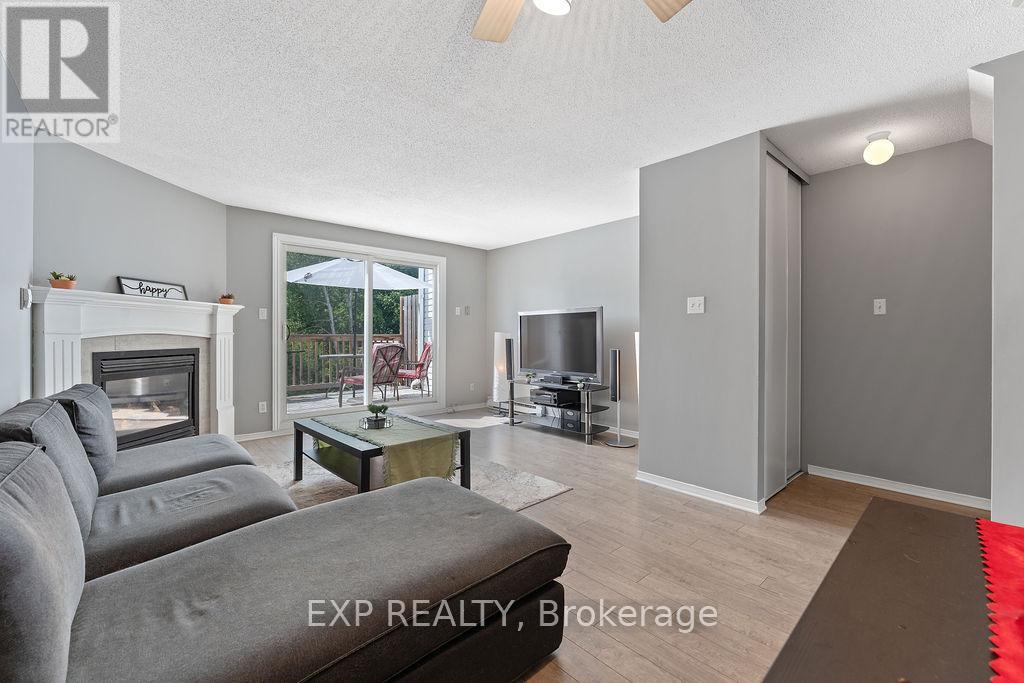 202 - 299 Castor Street, Russell, Ontario  K4R 1E9 - Photo 5 - X12359100