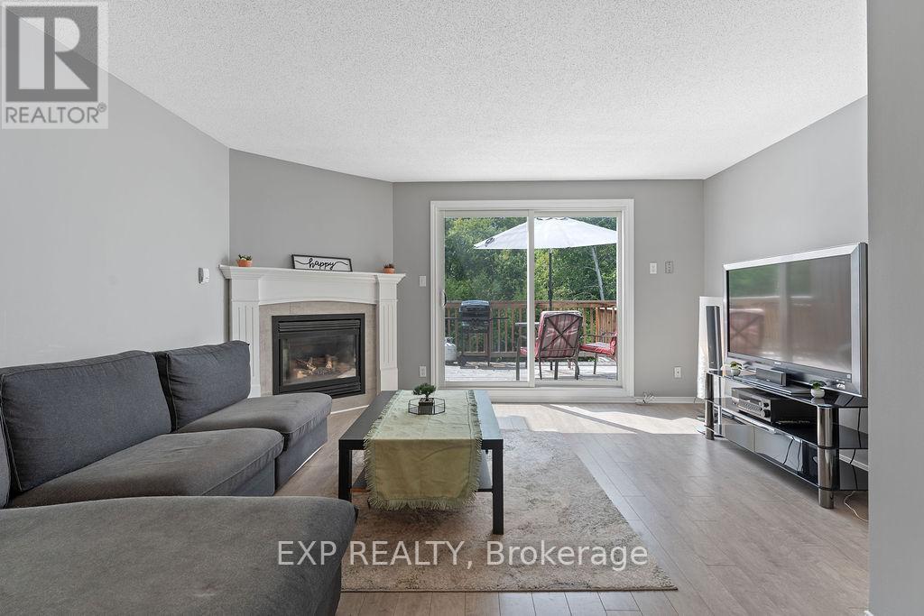 202 - 299 Castor Street, Russell, Ontario  K4R 1E9 - Photo 7 - X12359100