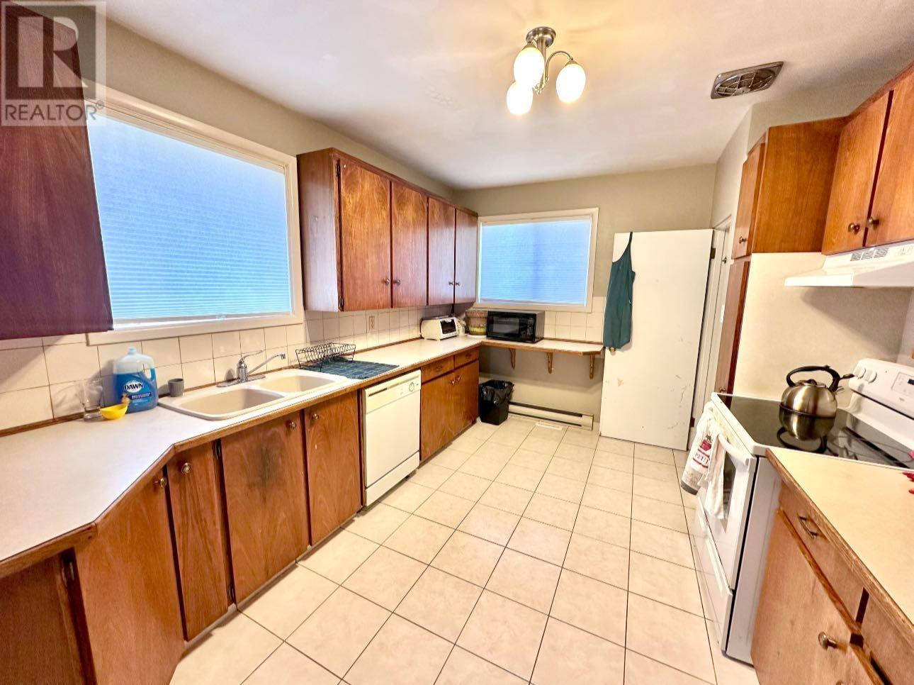44 Ray Blvd, Thunder Bay, Ontario  P7B 4C1 - Photo 9 - TB252612