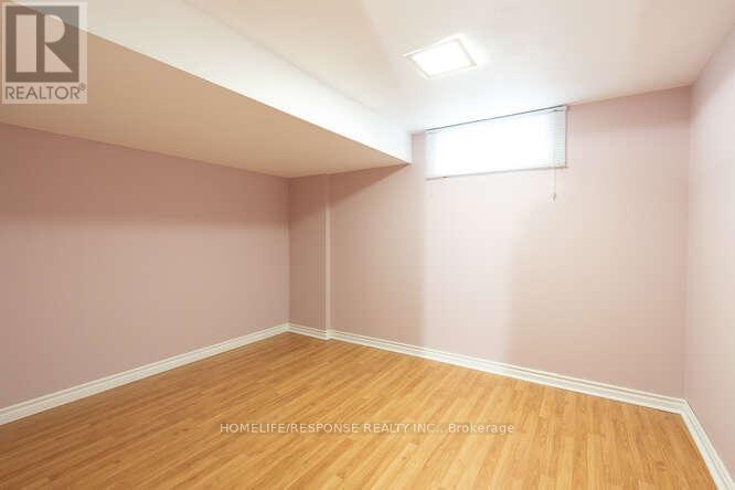 35 Parkdale Drive, Thorold, Ontario  L2V 2N5 - Photo 25 - X12358923