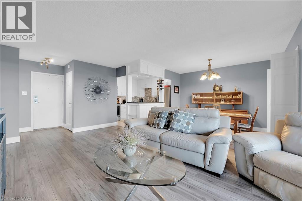 301 Frances Avenue Unit# 1406, Stoney Creek, Ontario  L8E 3W6 - Photo 7 - 40762033