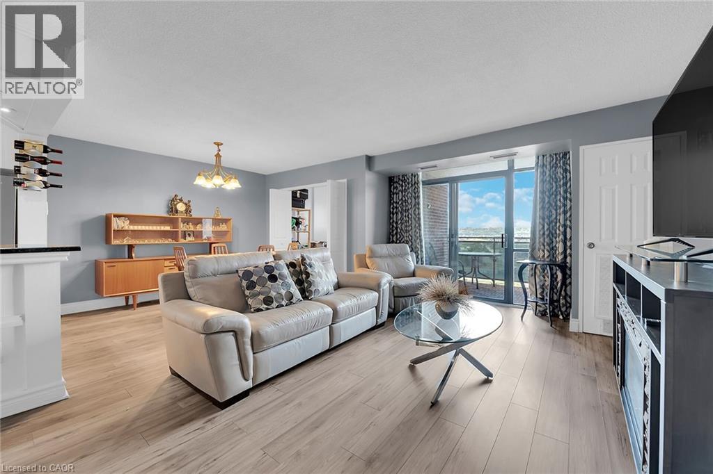 301 FRANCES Avenue Unit# 1406, Stoney Creek, Ontario