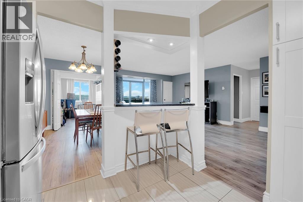 301 Frances Avenue Unit# 1406, Stoney Creek, Ontario  L8E 3W6 - Photo 15 - 40762033