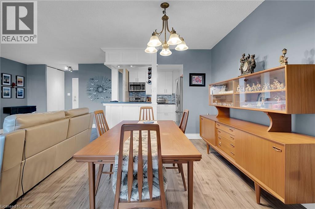 301 Frances Avenue Unit# 1406, Stoney Creek, Ontario  L8E 3W6 - Photo 10 - 40762033