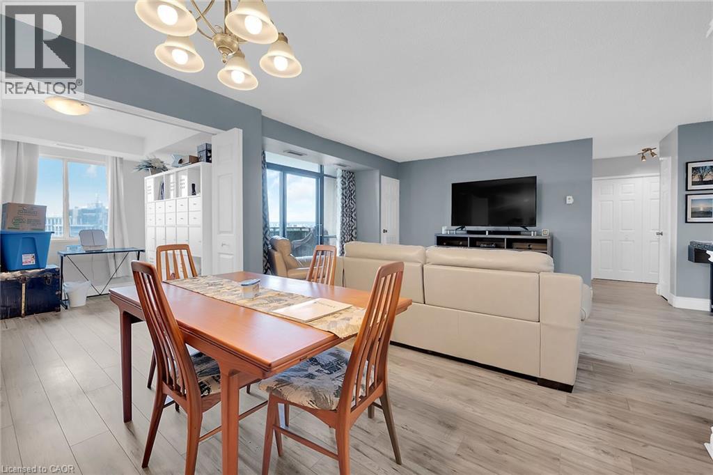301 Frances Avenue Unit# 1406, Stoney Creek, Ontario  L8E 3W6 - Photo 12 - 40762033