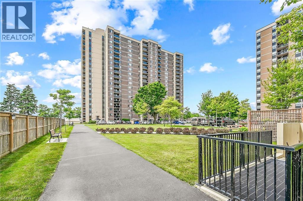 301 Frances Avenue Unit# 1406, Stoney Creek, Ontario  L8E 3W6 - Photo 42 - 40762033