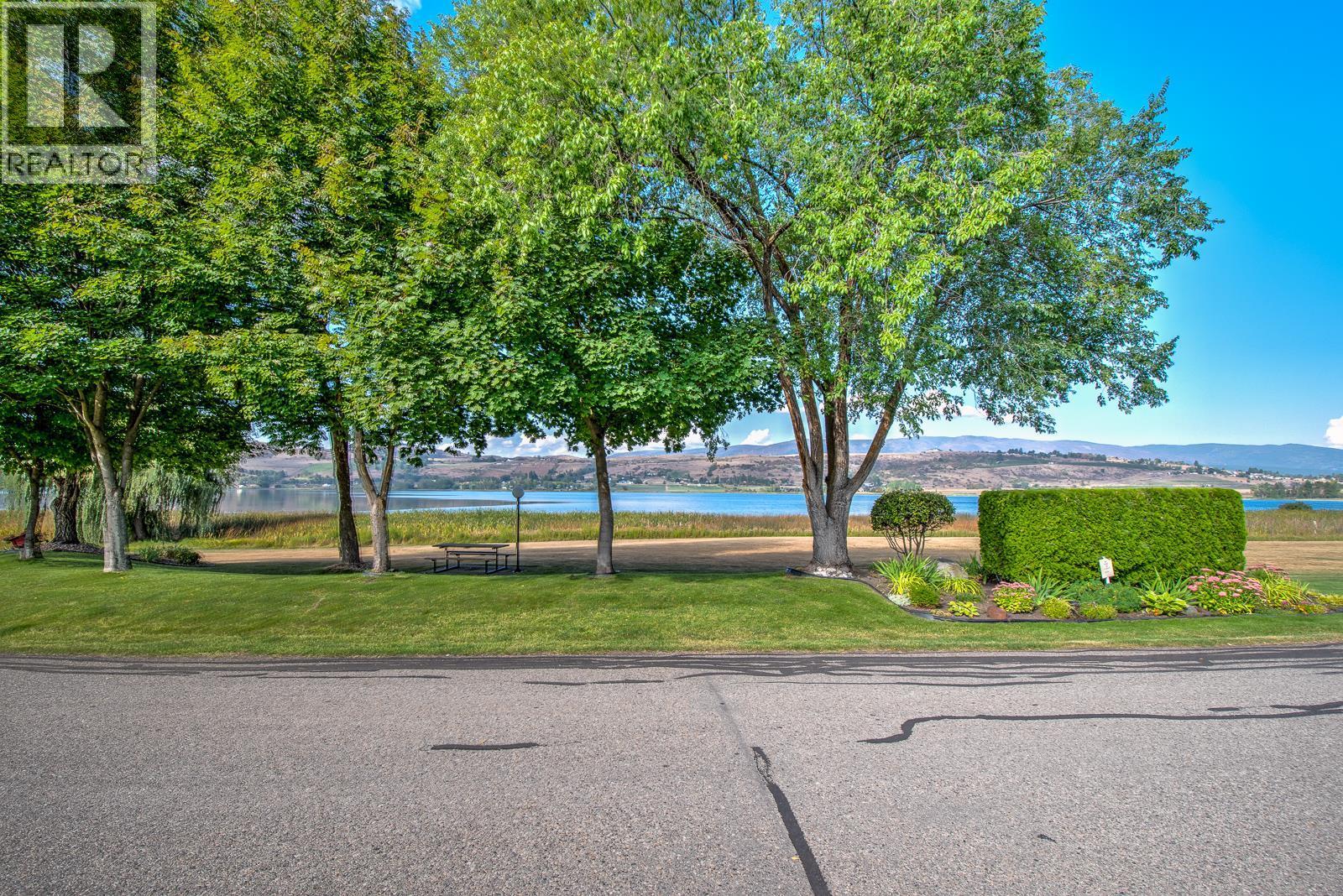 8000 Highland Road Unit# 13, Vernon, British Columbia  V1B 3W5 - Photo 5 - 10360192