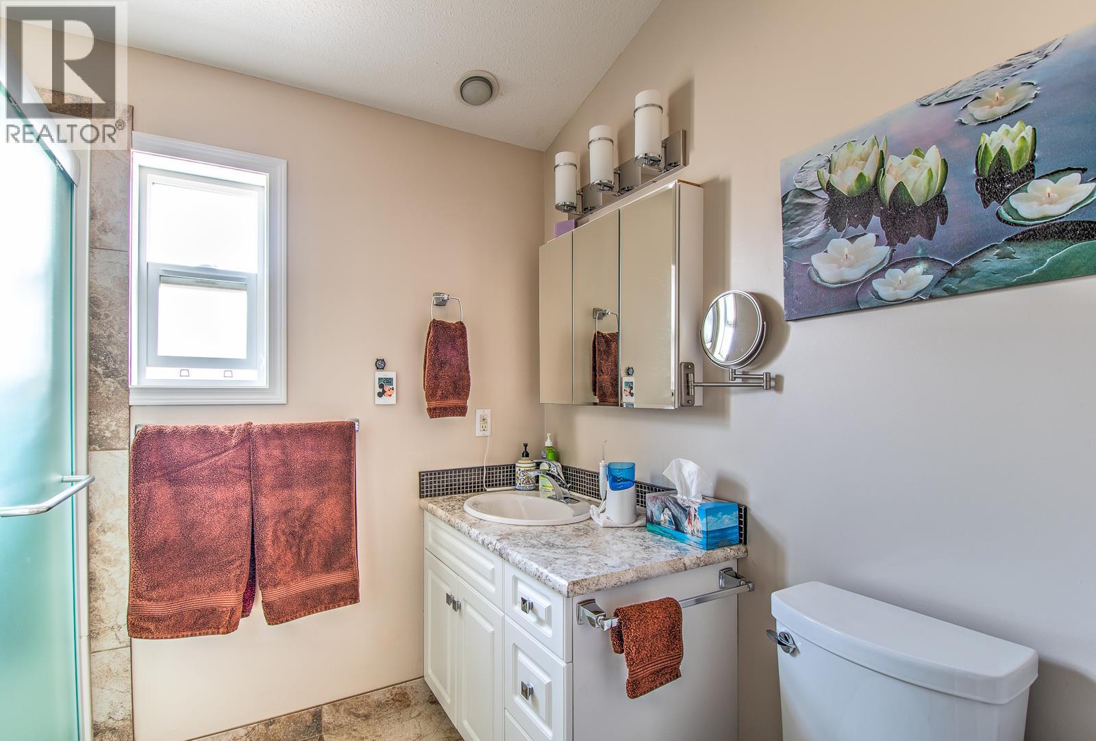8000 Highland Road Unit# 13, Vernon, British Columbia  V1B 3W5 - Photo 13 - 10360192