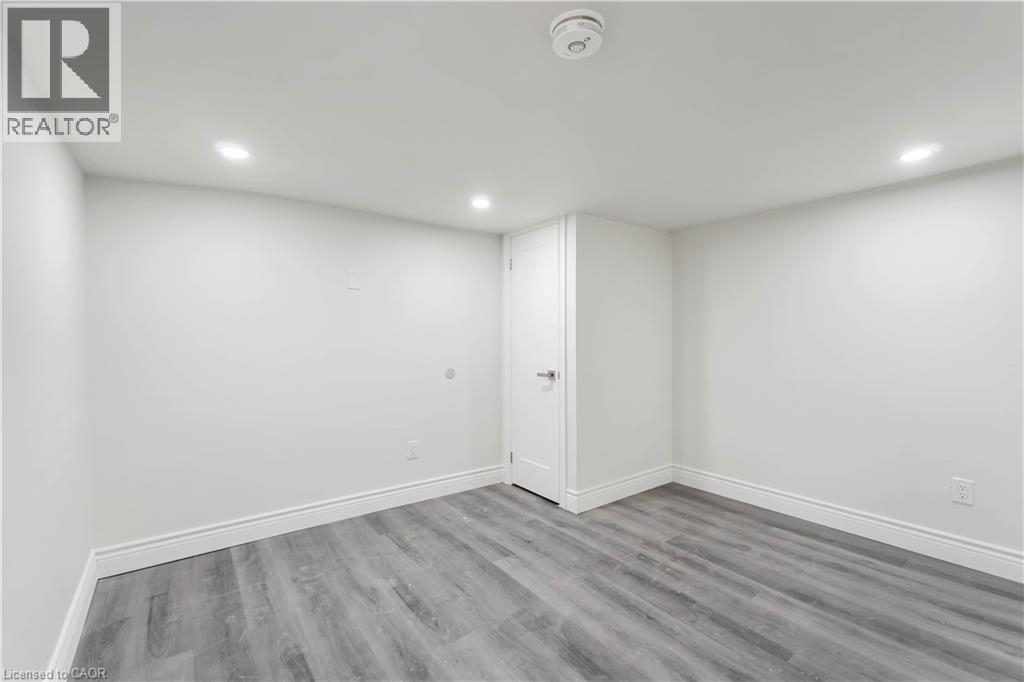 18 Mountain Street Unit# 3, Grimsby, Ontario  L3M 3J8 - Photo 7 - 40762548