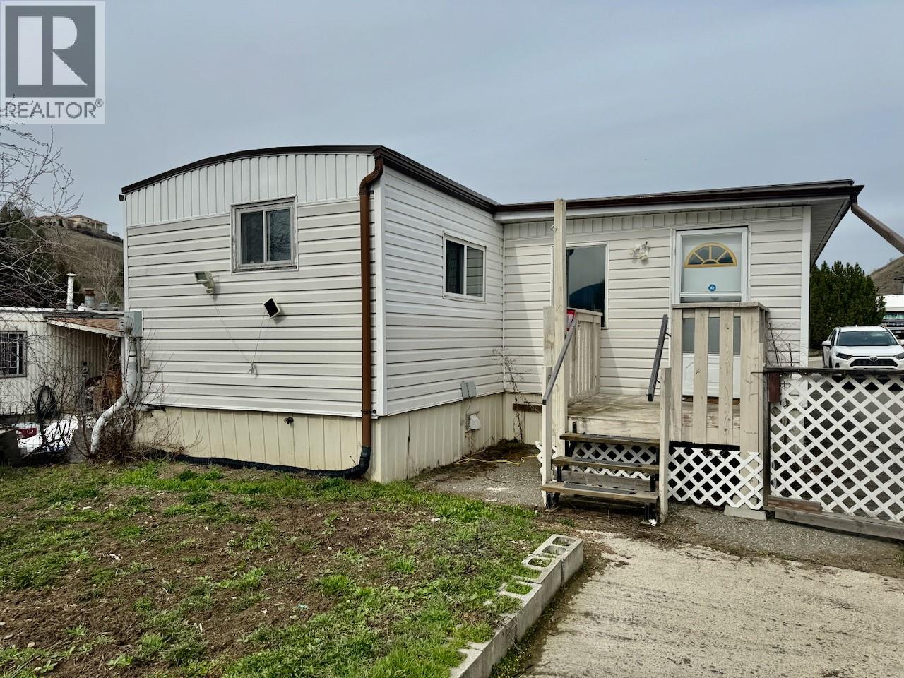 506 Guildford Court, Coldstream, British Columbia  V1B 2E3 - Photo 9 - 10360315