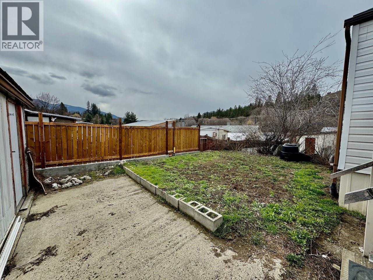 506 Guildford Court, Coldstream, British Columbia  V1B 2E3 - Photo 6 - 10360315