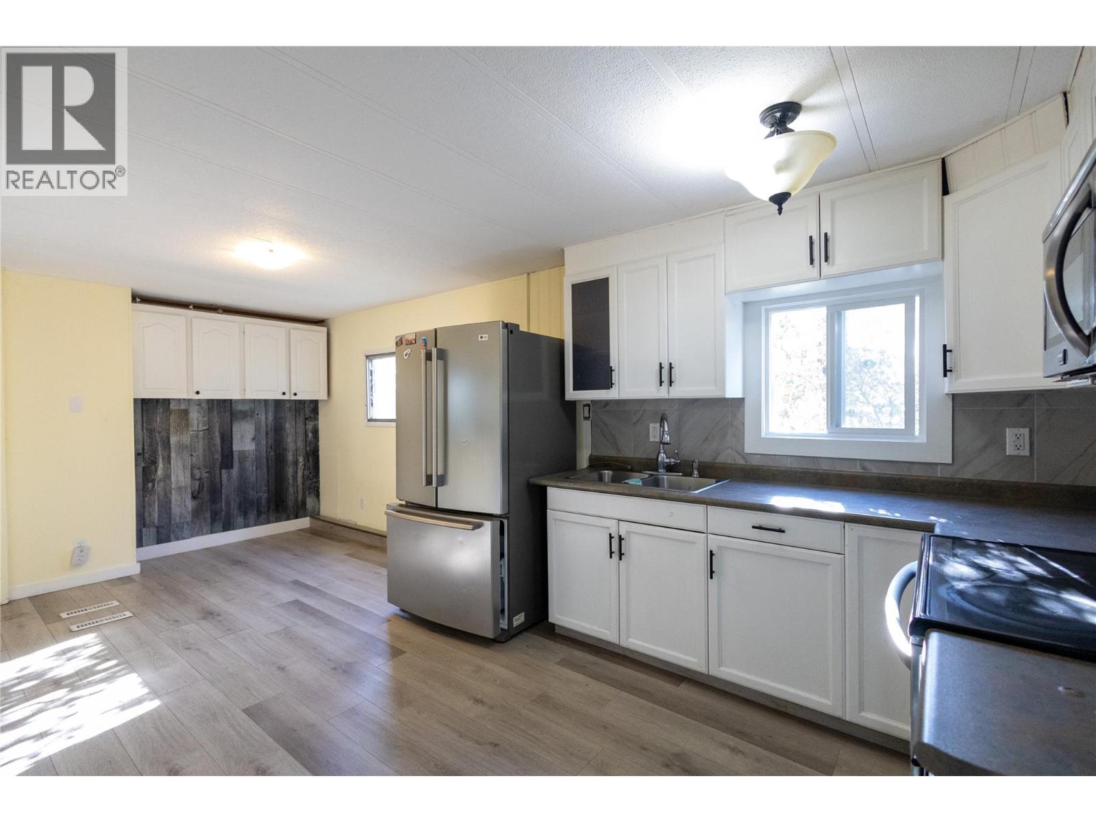 506 Guildford Court, Coldstream, British Columbia  V1B 2E3 - Photo 14 - 10360315