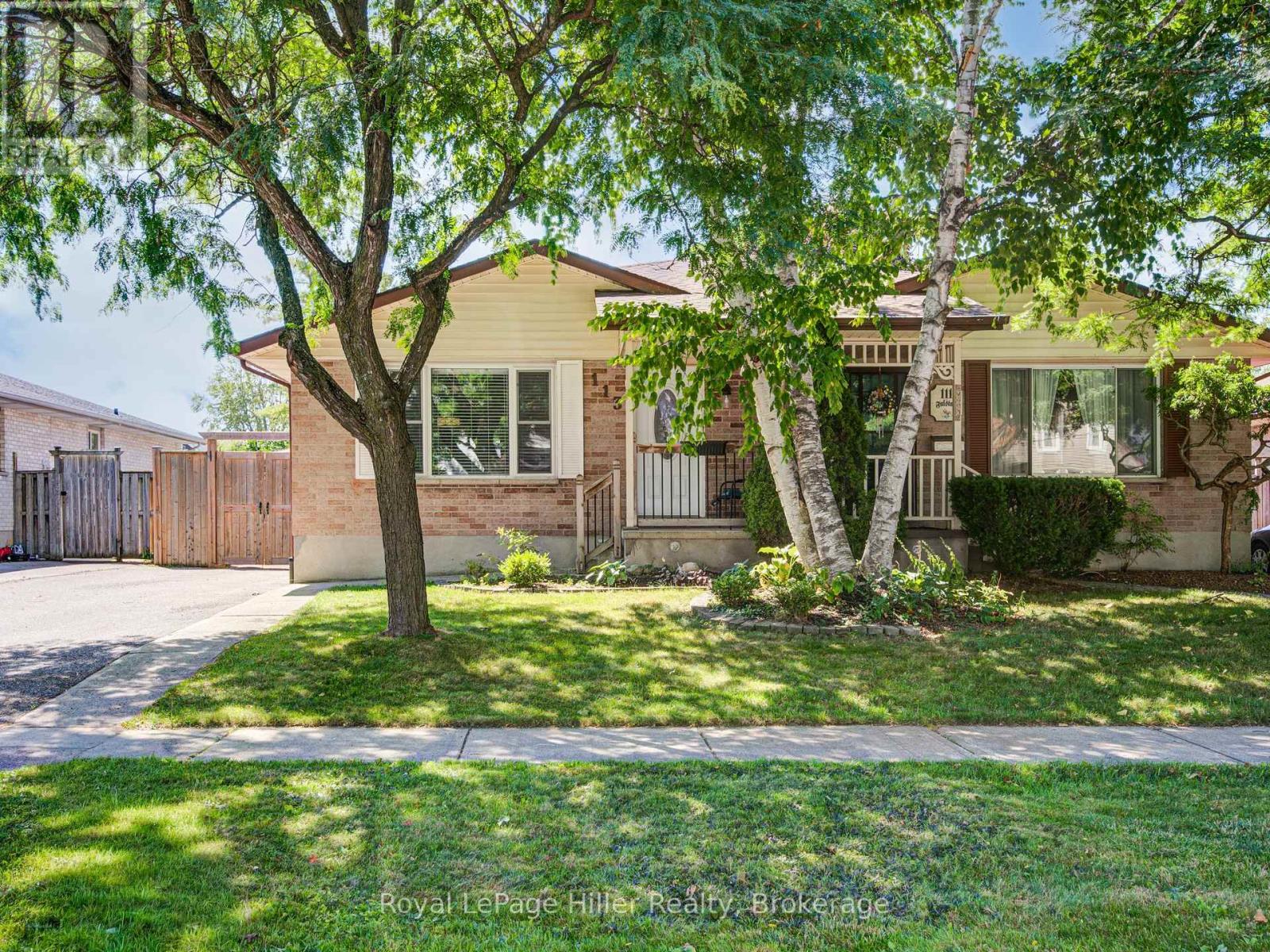 113 Falstaff Street, Stratford, Ontario  N5A 3T6 - Photo 1 - X12359122