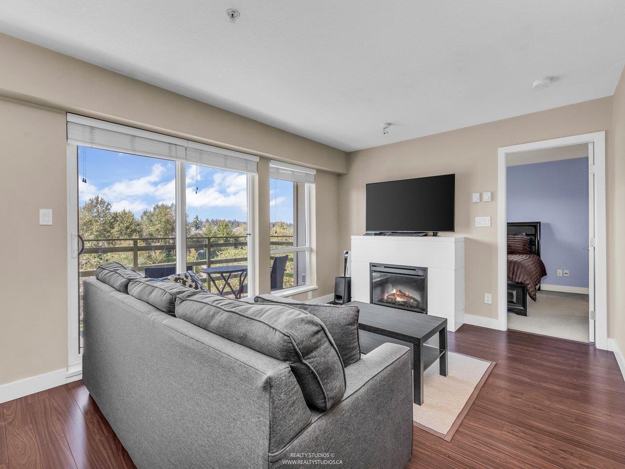 414 15735 Croydon Drive, Surrey, British Columbia  V3Z 2L5 - Photo 9 - R3039630