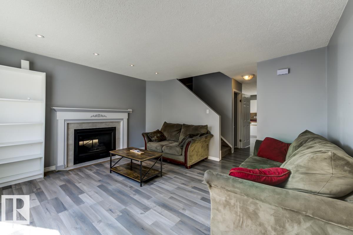 Property at 14659 52 ST NW image 5